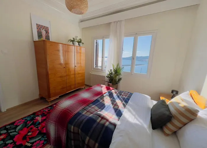 Forget Me Not Apartment *