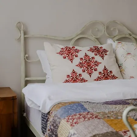 Forget Me Not Apartment *