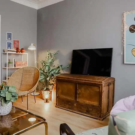 Forget Me Not Apartment